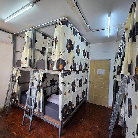 Panda Lodge Home Stay بانكوك المظهر الخارجي الصورة