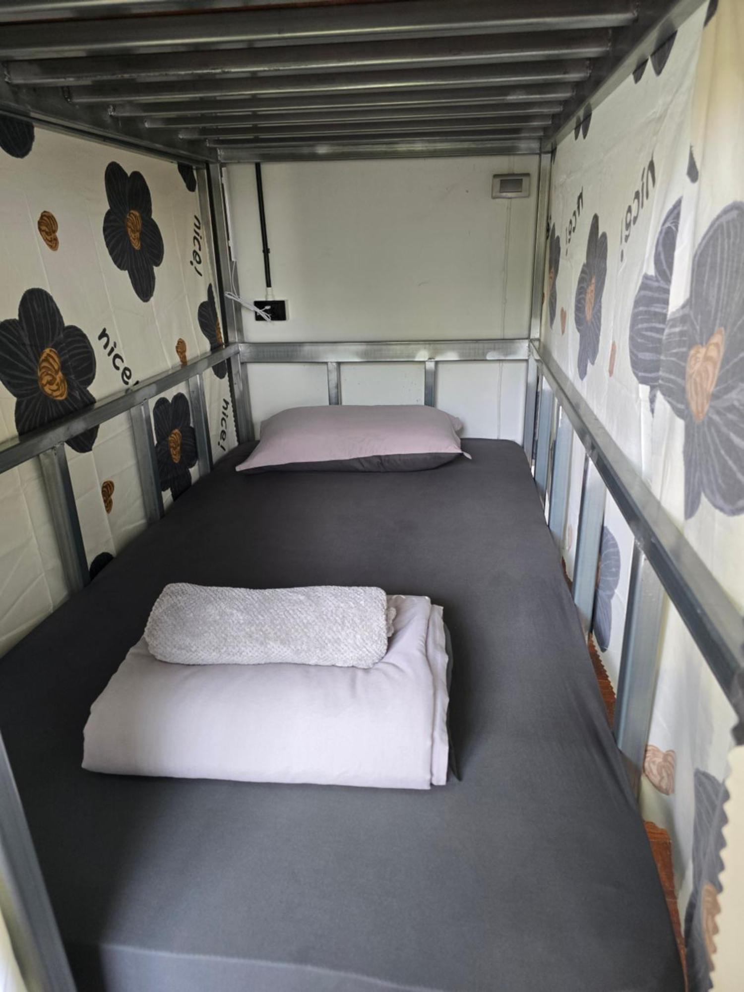 Panda Lodge Home Stay بانكوك المظهر الخارجي الصورة