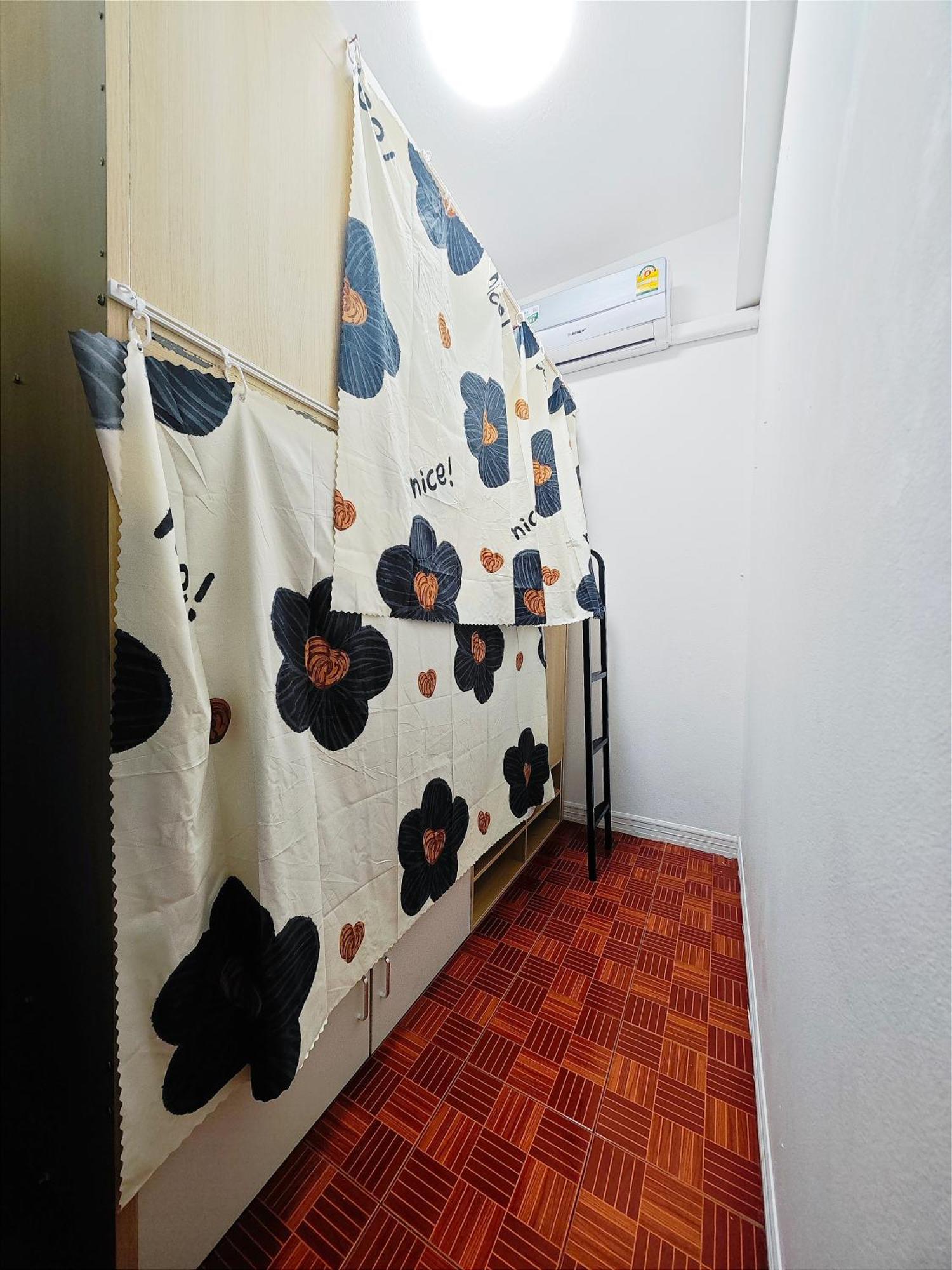 Panda Lodge Home Stay بانكوك الغرفة الصورة